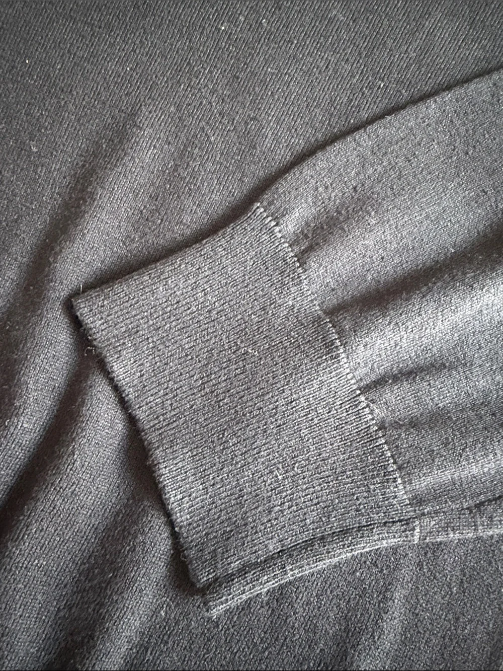 Men's Banana Republic Black V-Neck Sweater